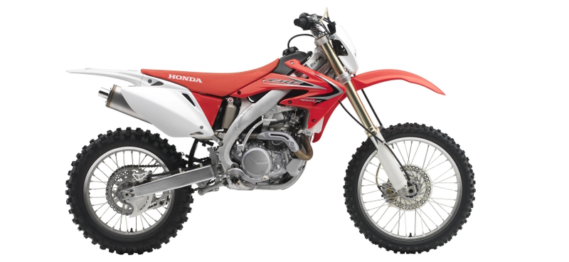 Illustration for article titled 2017 Honda CRF Dirt Bikes: New Engine, New Chassis And A New Trim Level